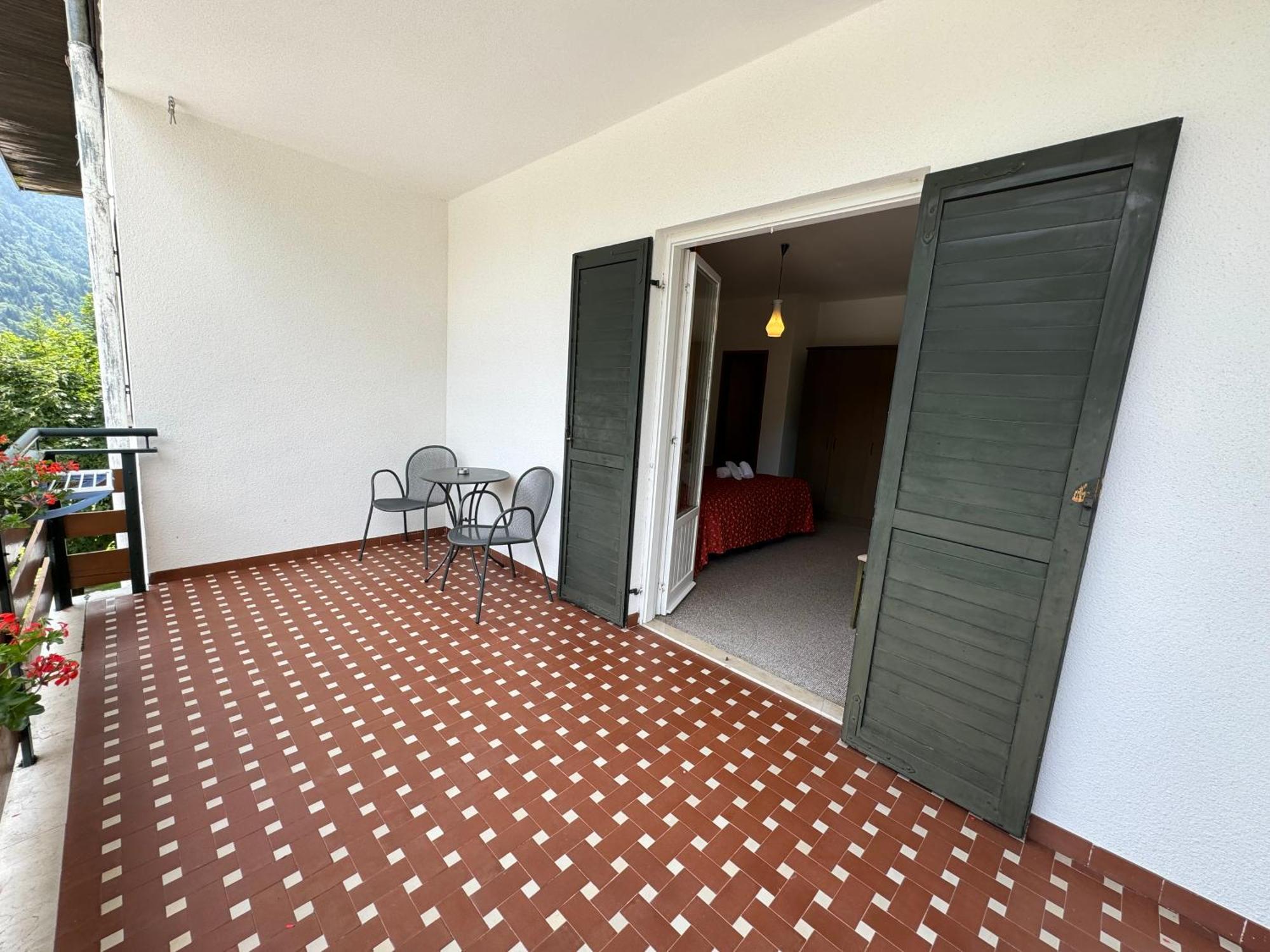 Garden Hotel Bellariva Molveno Bilik gambar