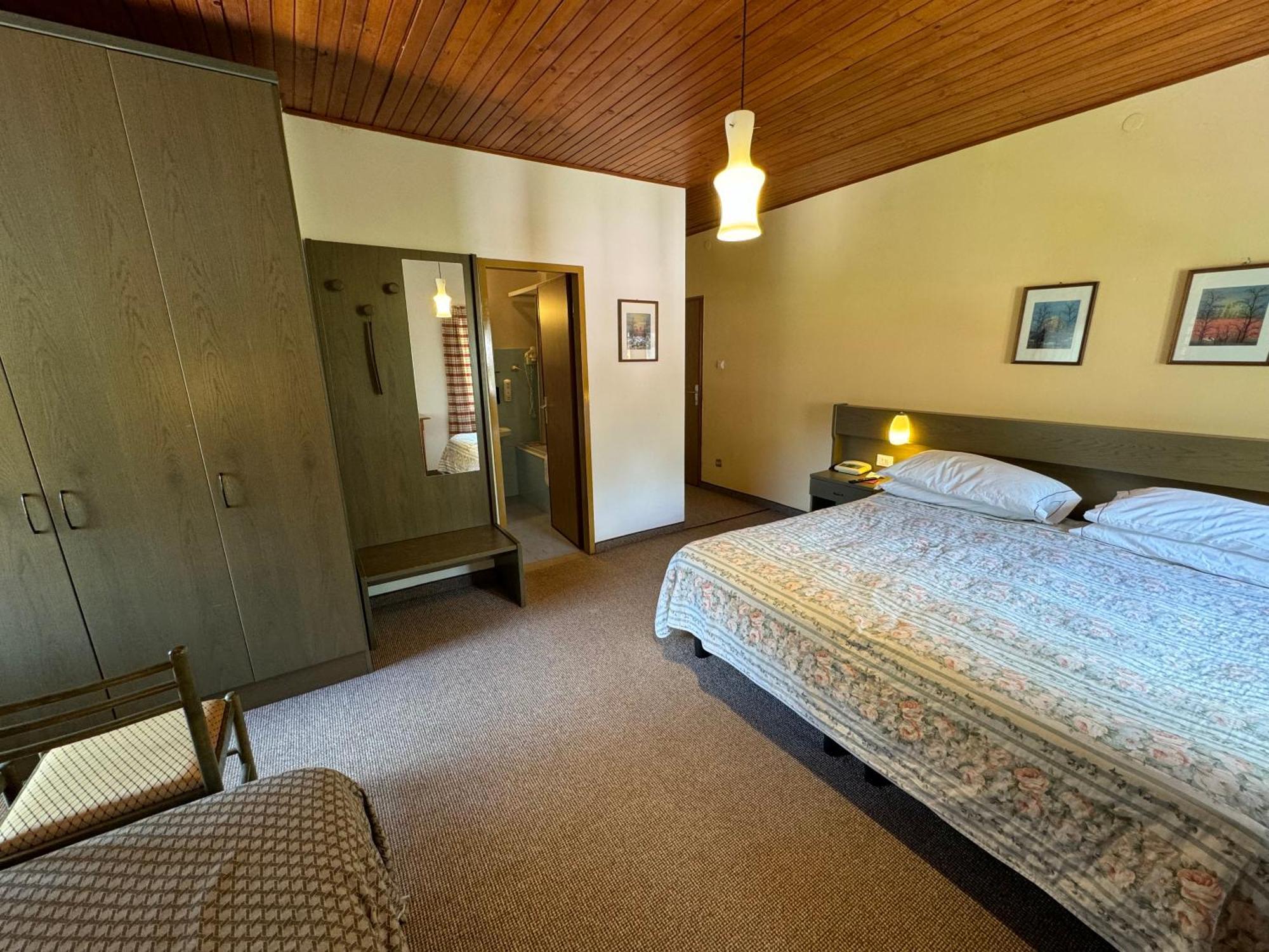 Garden Hotel Bellariva Molveno Bilik gambar