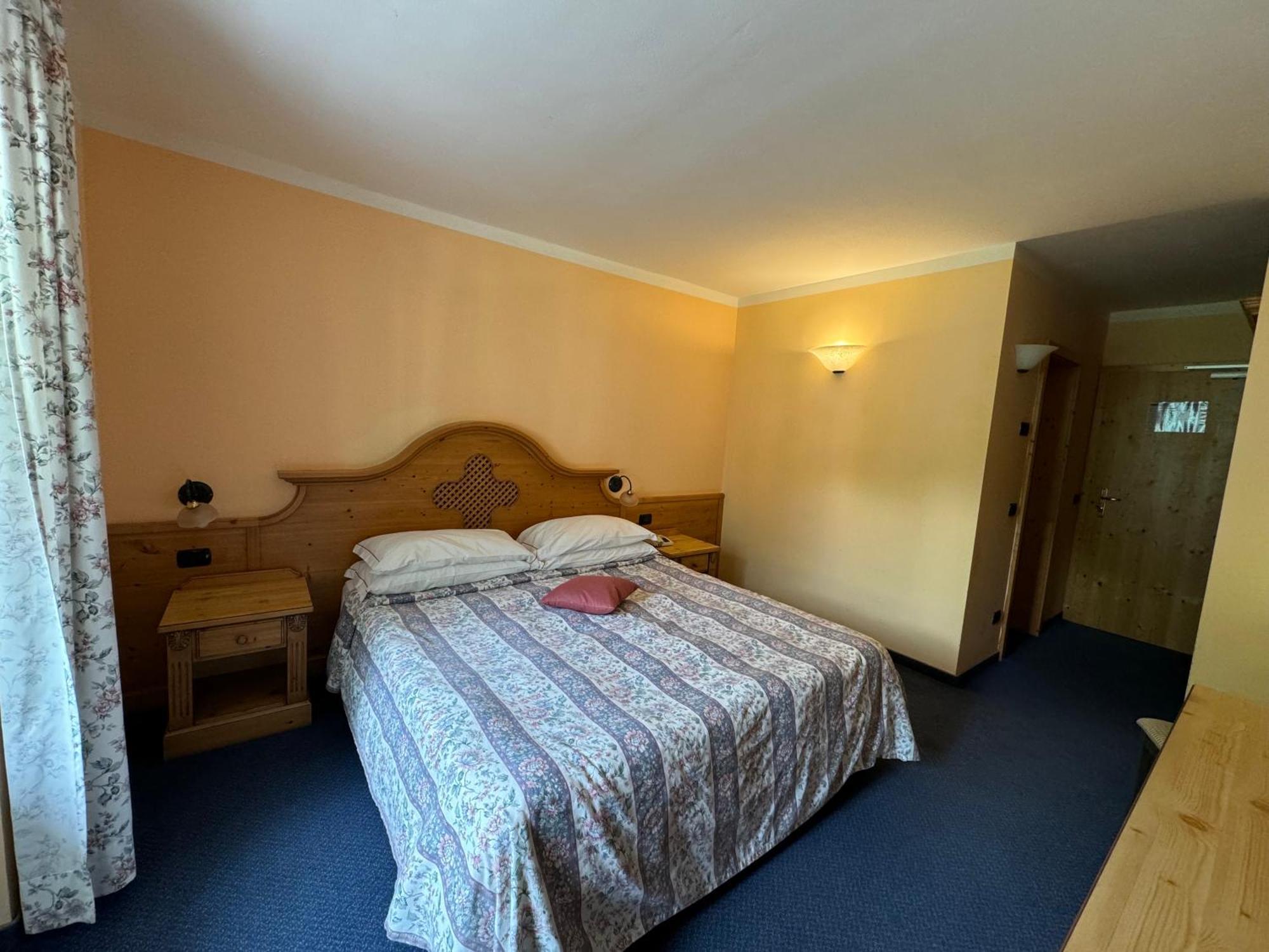 Garden Hotel Bellariva Molveno Bilik gambar