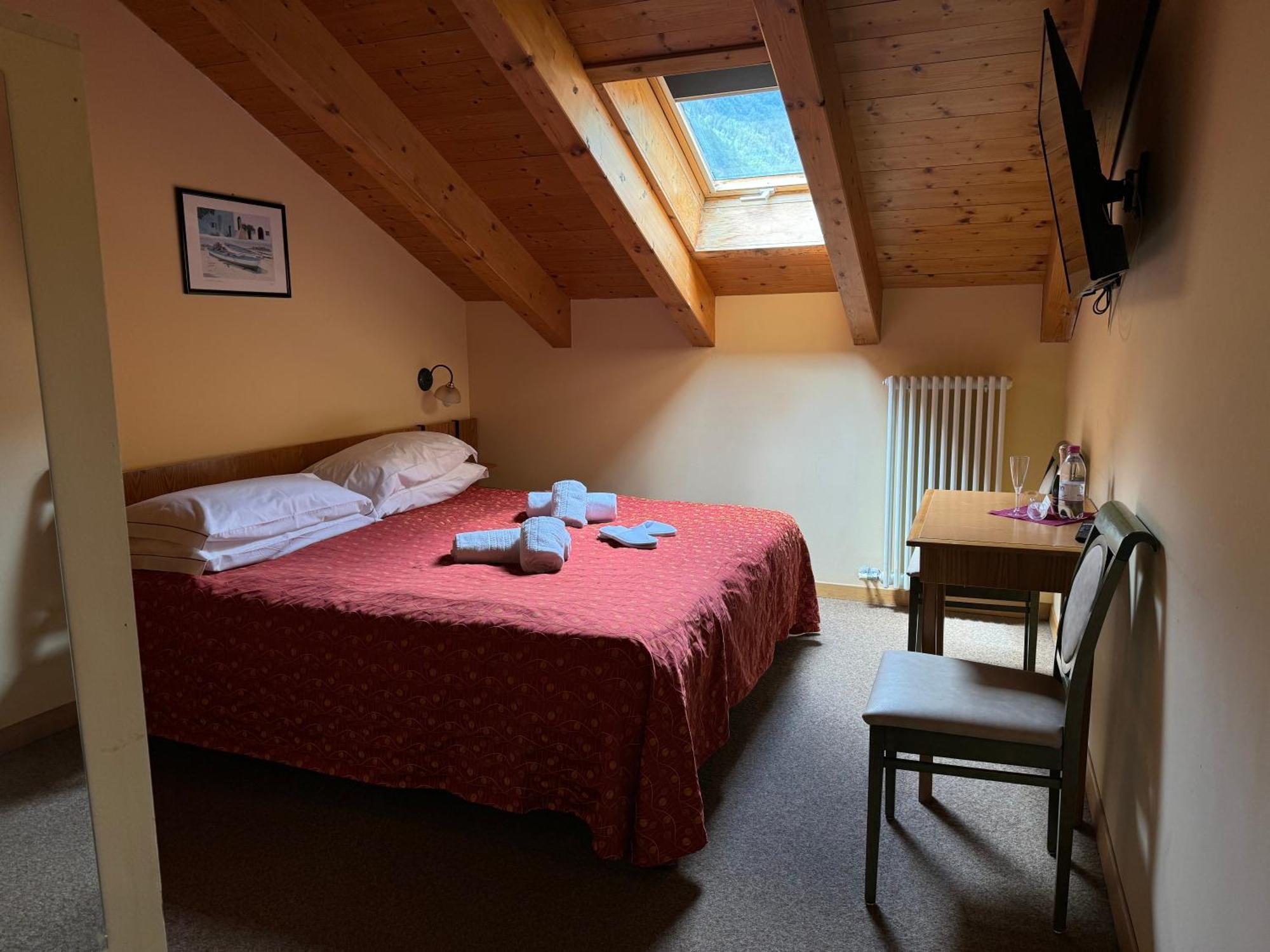 Garden Hotel Bellariva Molveno Bilik gambar